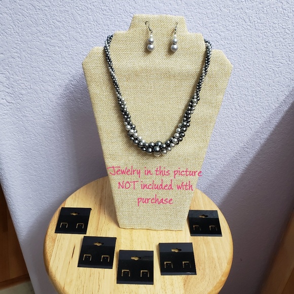 Jewelry - Jewelry Display/Selling Set w/ Earrings